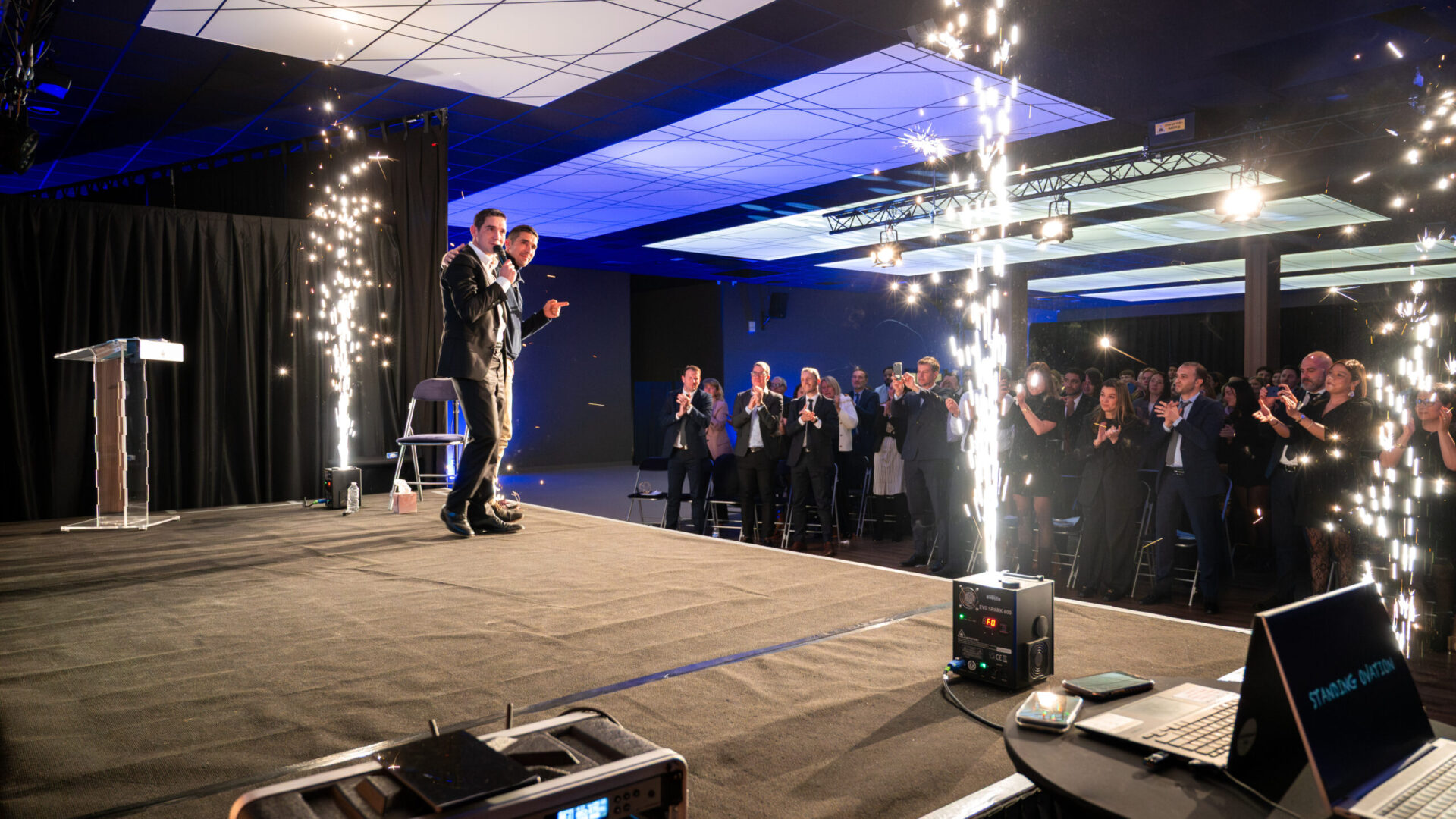 La BRED Normandie, dans une salle des fêtes à Louviers