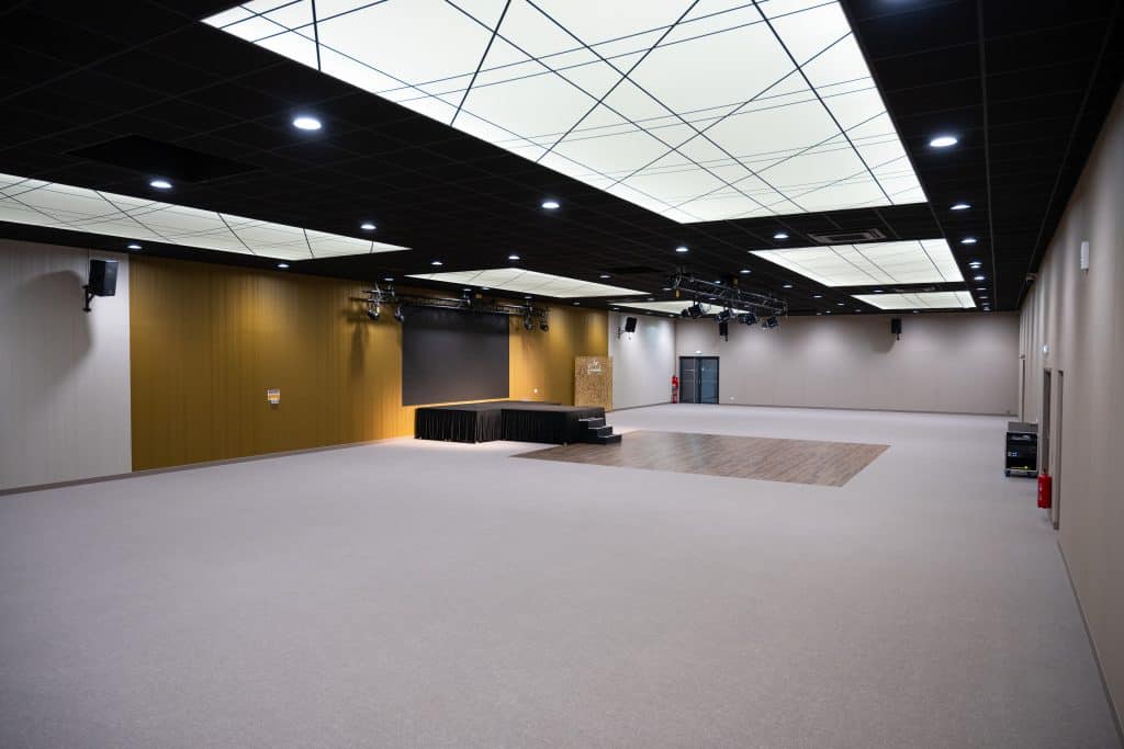 Salle 1 gauche ©Toy Evènements