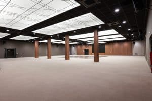 Salle 715m² | Angle entrée