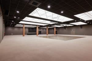 Salle 715 m² | Angle office traiteur